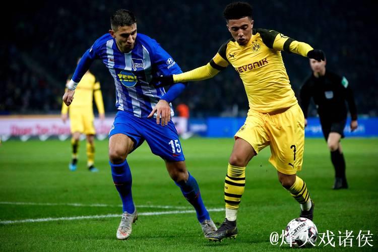 德甲-桑乔破门皮什切克门线救险 多特蒙德1-0险胜弗赖堡