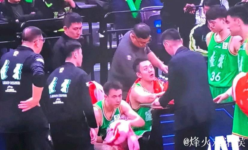 CBA-赵继伟首秀轰24+7姜宇星10分 辽宁力克新疆 CBA-赵继伟首秀轰24+7姜宇星10分 辽宁力克新疆