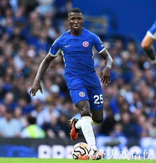 官方：凯塞多踩踏对手停赛3场 盖耶掌掴队友停赛2场